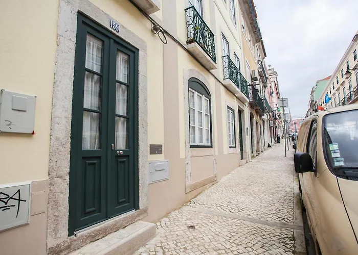 024 C - Lisbon Tiles House